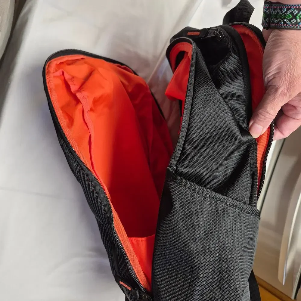 Nike Oregon State Beavers Utility Heat Backpack Black Orange OSU